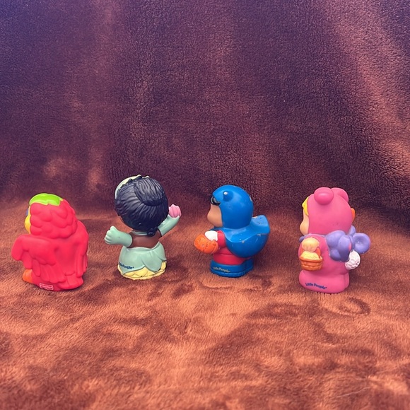 Little People Lot #5 - Picture 2 of 5